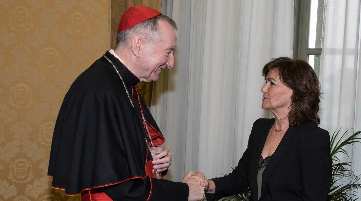 Carmen Calvo junto al secretario de Estado vaticano, Pietro Parolin