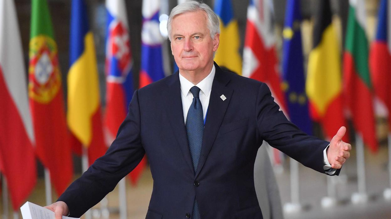 Michel Barnier llega a la cumbre