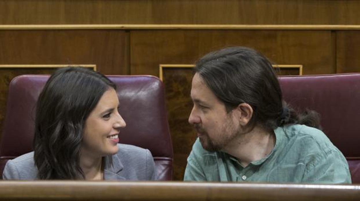 Irene Montero y Pablo Iglesias, adalides de lo estúpidamente correcto.