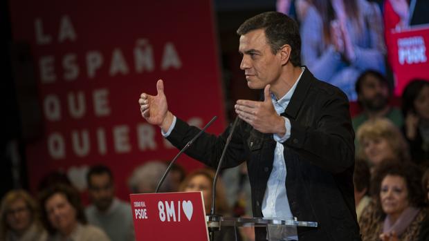 Sánchez repite los errores de Zapatero