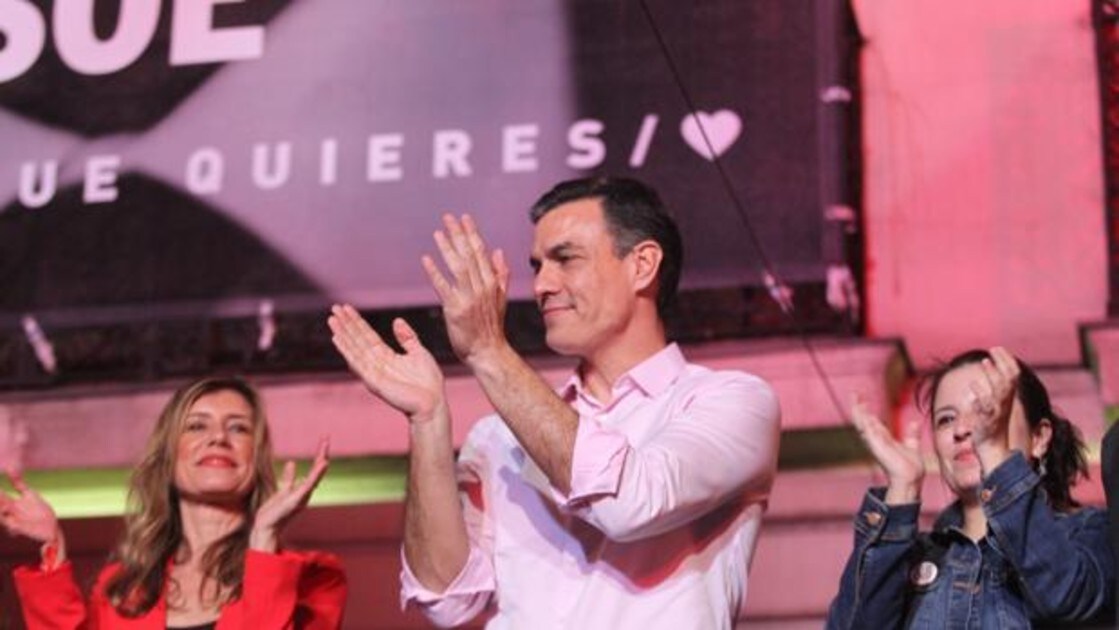 Pedro Sánchez tras la victoria del PSOE en las elecciones generales
