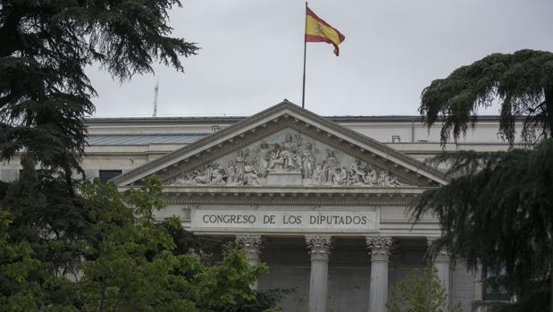 El PSOE secuestra al Congreso