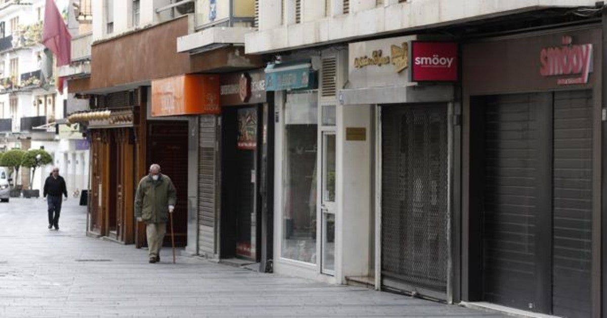 ABC: Sin reacción ante el desastre económico