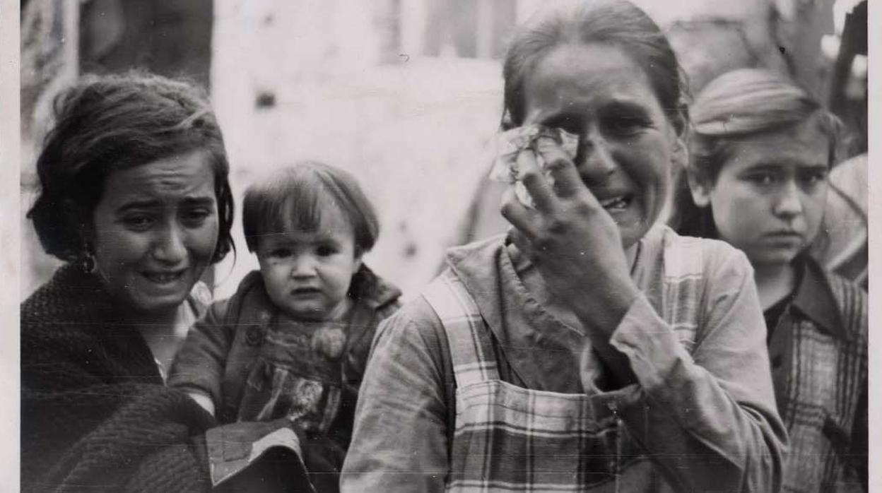 Álvaro Martínez: El teniente Arquímedes en el pueblo de Carmen Calvo