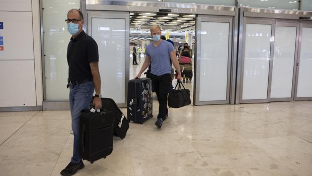 Mucho tiempo perdido para controlar los aeropuertos