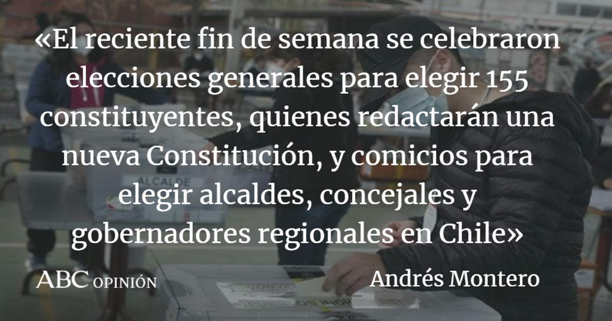 Ciudadanos votando en las elecciones locales y constituyentes en Chile