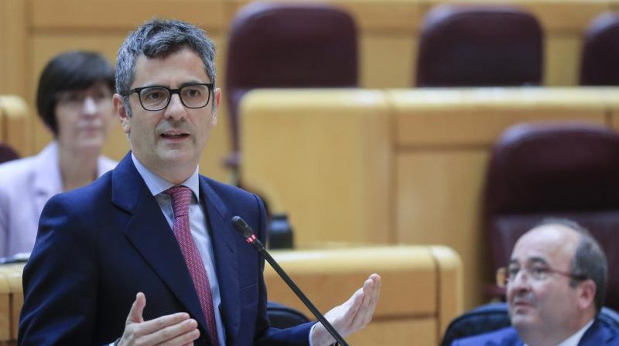 Félix Bolaños, durante la sesión de control este martes en la Cámara Alta