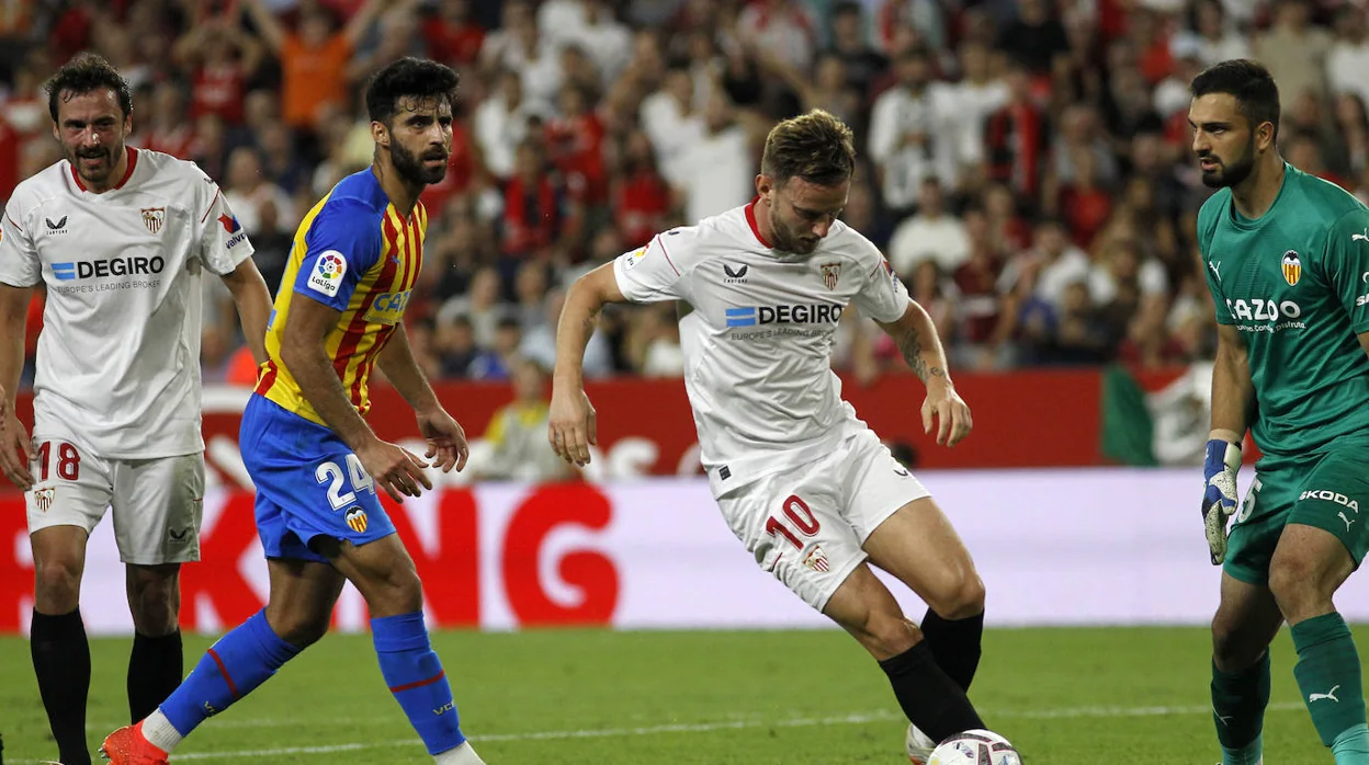 Qué rs van al partido del sábado en Valencia, Quiénes participarán  en el partido de 'rs' de Valencia