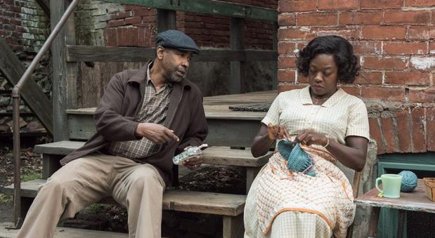 Salir del escenario teatral para buscar el Oscar
