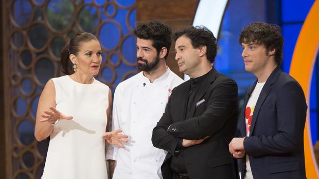 Sopa que parece agua para fregar y otros cocidos desastrosos en «MasterChef»