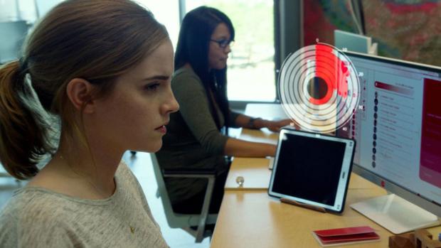 «El Círculo» o los peligros de vivir bajo el dominio de Amazon, Facebook, Youtube y Apple