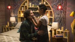 Escena de «Queridos blancos»