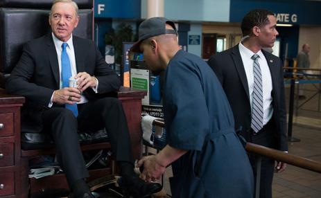 El fotógrafo de Obama ficha por Netflix para capturar al presidente más maquiavélico de la ficción