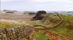 El Muro de Adriano en los alrededores del fortín romano de Vercovicium