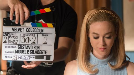 Marta Hazas, durante el rodaje de «Velvet Colección»