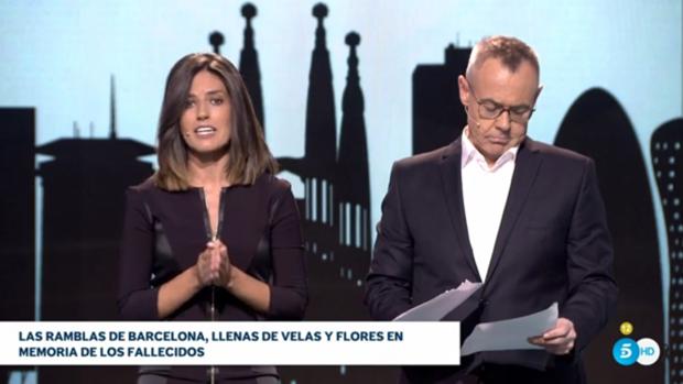La televisión española levanta su programación habitual con la cobertura del doble atentado en Cataluña