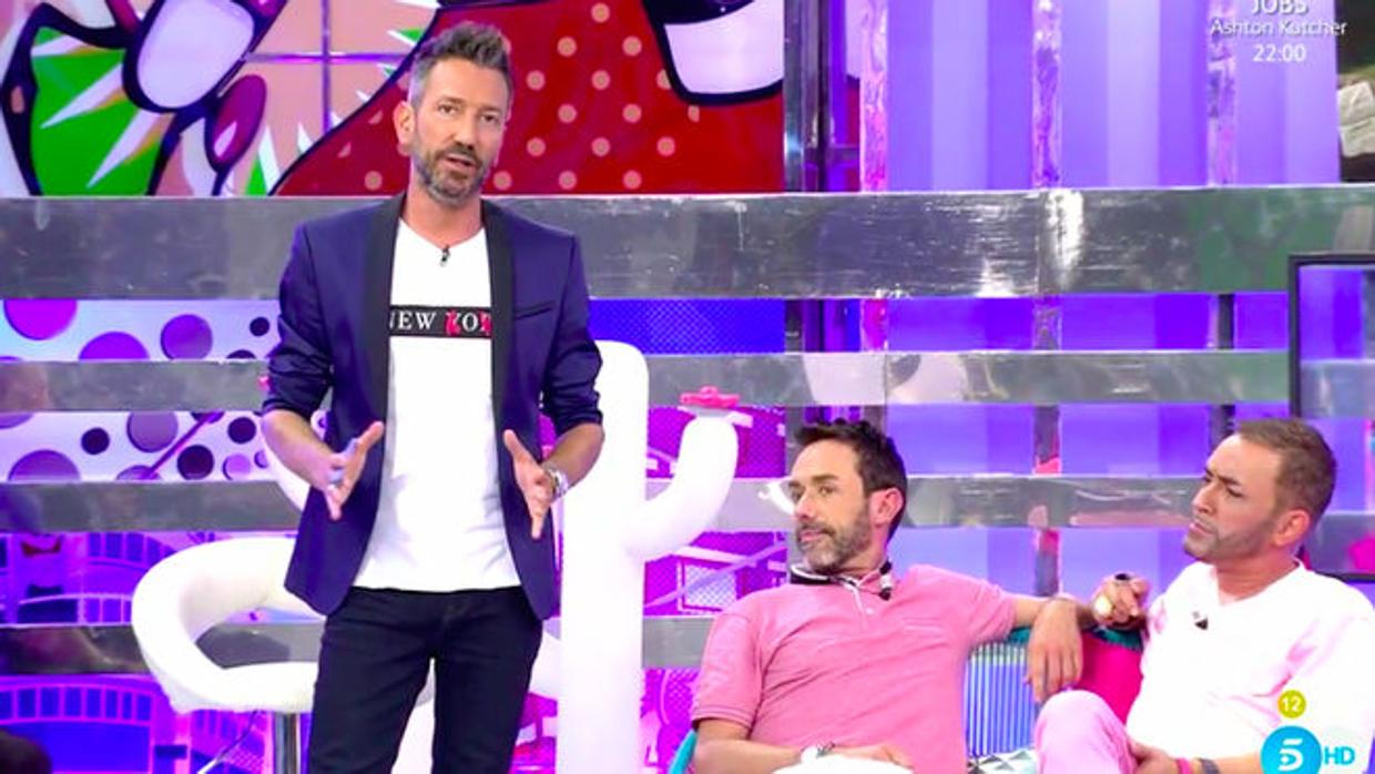 David Valldeperas es el encargado de conducir «Sálvame» en vacaciones