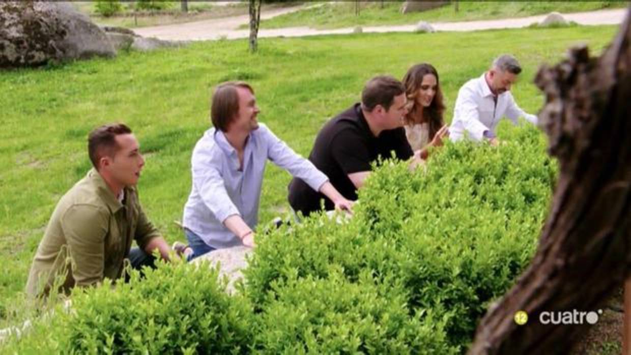 Los aspirantes de «Granjero busca esposo» aguardan la llegada de sus pretendientes