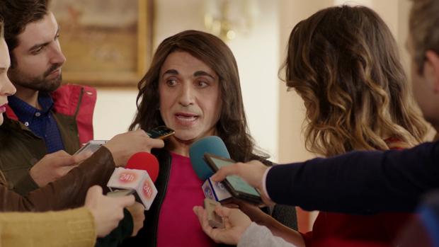 Un día de rodaje entre políticos catalanes (en su versión más cómica)