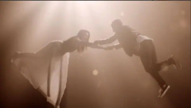 Alfred y Amaia estrenan «volando» el videoclip de «Tu canción»