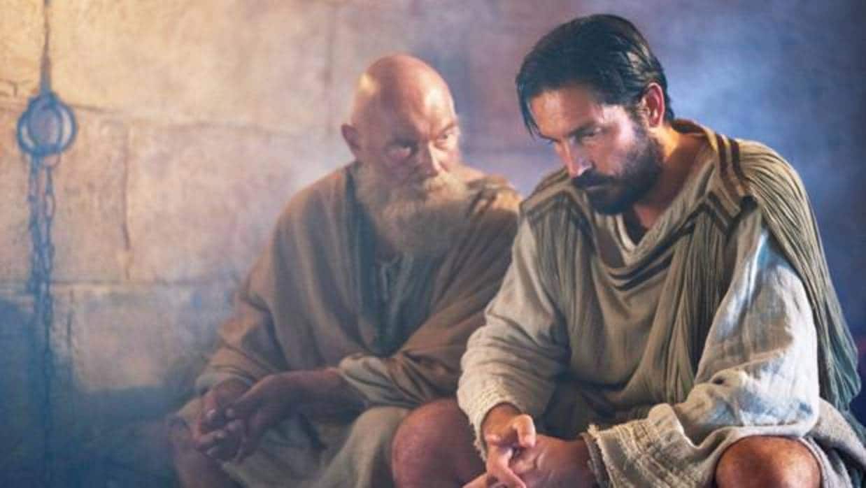 James Faulkner y Jim Caviezel en «Pablo, el Apóstol de Cristo»