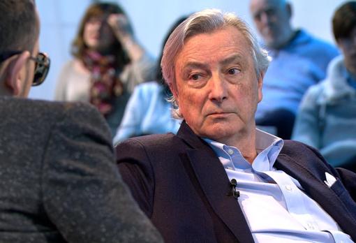 El ex director del CNI Jorge Dezcallar, en «Chester»