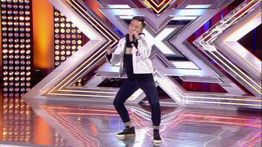 Wei Wei Wu, durante su fracasada actuación en «Factor X»