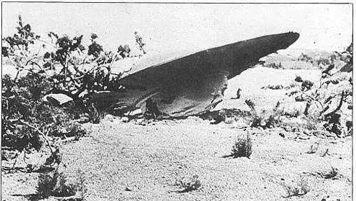 El accidente de Roswell fue el primero de una larga serie de supuestos avistamientos de OVNIS en EE.UU