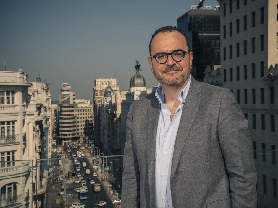 Juan Pablo Colmenarejo: «La radio es información, conversación y compañía»