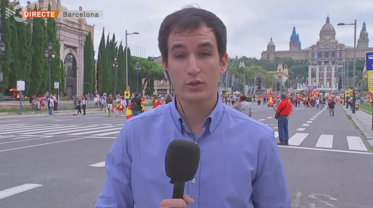 Reportero de los informativos del canal catalán durante este domingo