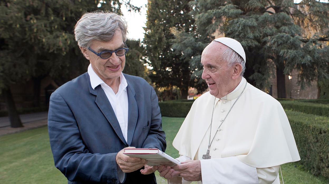 Wim Wenders y el Papa Francisco