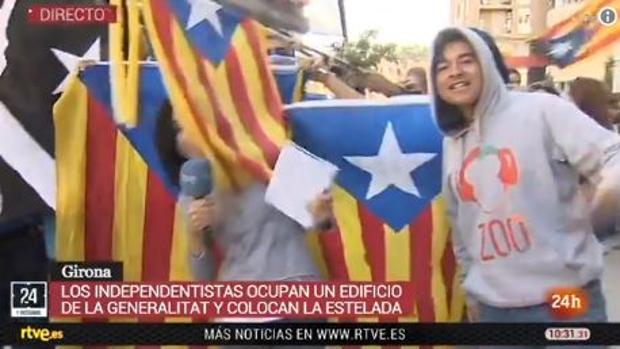 Un grupo de independentistas boicotea a una periodista de TVE en Cataluña
