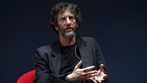 Amazon firma un acuerdo con Neil Gaiman para desarrollar nuevas series