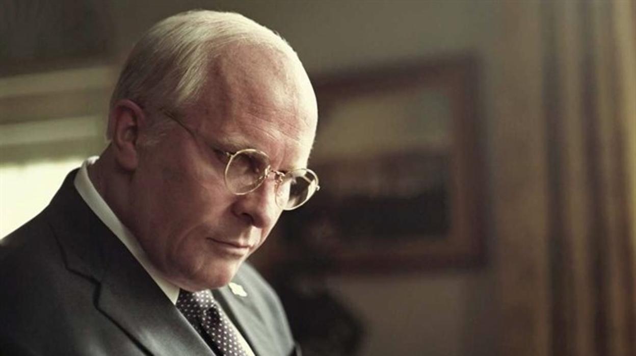 Christian Bale como Dick Cheney