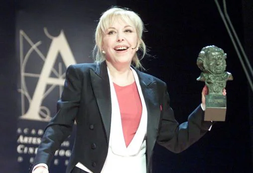 Rosa María Sardá, presentadora de los Goya en el año 2002