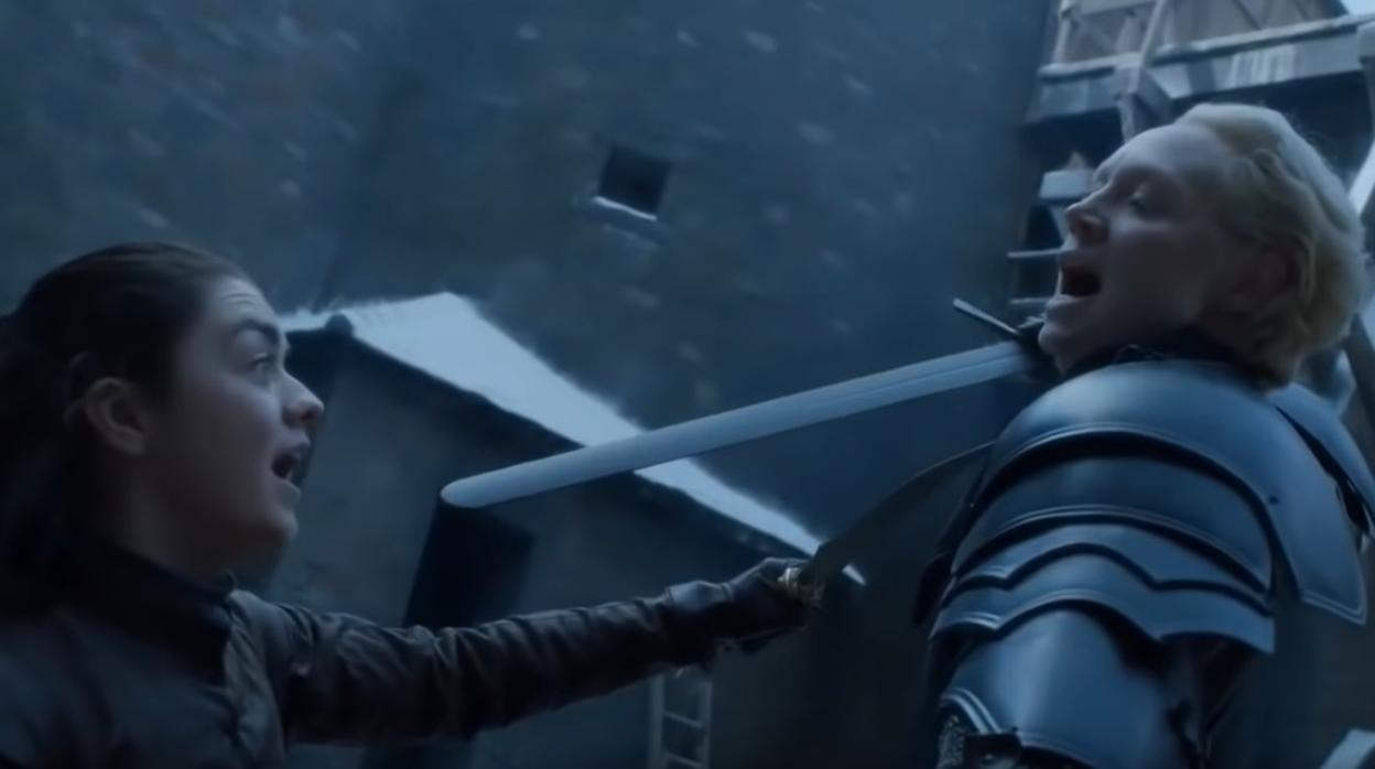 Theon Greyjoy ha sido el encargado de defender a Bran Stark en la temporada final de Juego de tronos