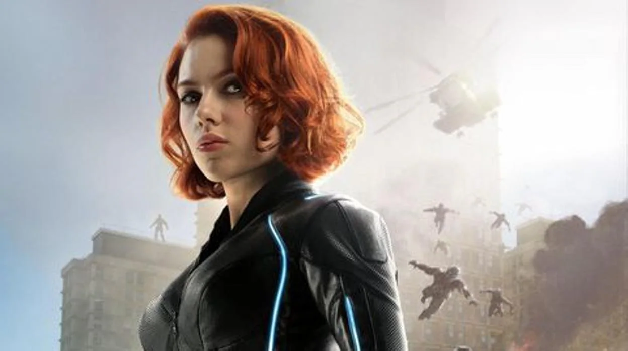 Scarlett Johansson es Viuda Negra en Vengadores