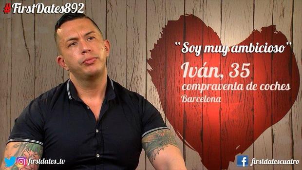 Un comensal de «First Dates» se pasa toda la cita echándose flores: «Soy un 10 como persona»