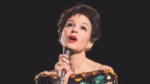 Así luce y así suena Renée Zellweger en el papel de Judy Garland