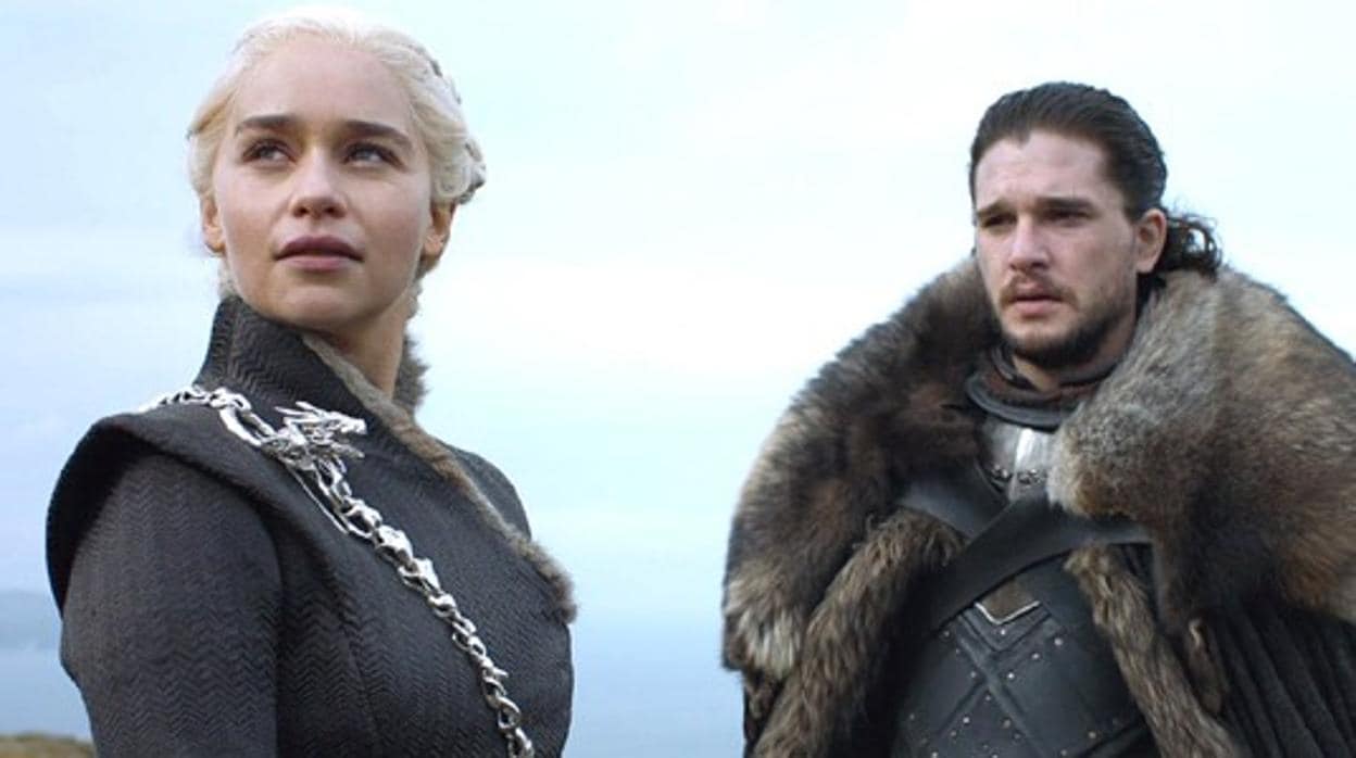 Jon Nieve y Daenerys Targaryen en Juego de Tronos
