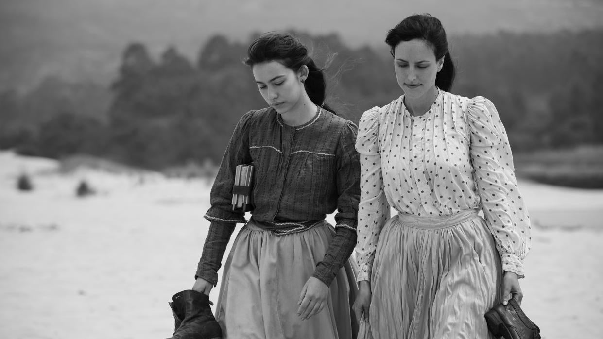Crítica de «Elisa y Marcela»: Matrimonio sin hombre