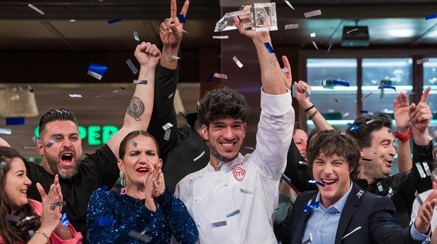 Aleix gana «MasterChef» y logra un puesto en la cocina de Jordi Cruz