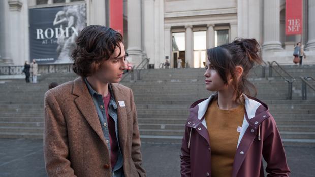 Woody Allen despeja los nubarrones del linchamiento mediático con «Día de lluvia en Nueva York»