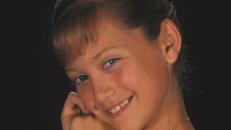 Ana Mena, como Marisol