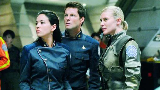 Varios integrantes de la tripulación de la nave protagonista de «Galáctica»