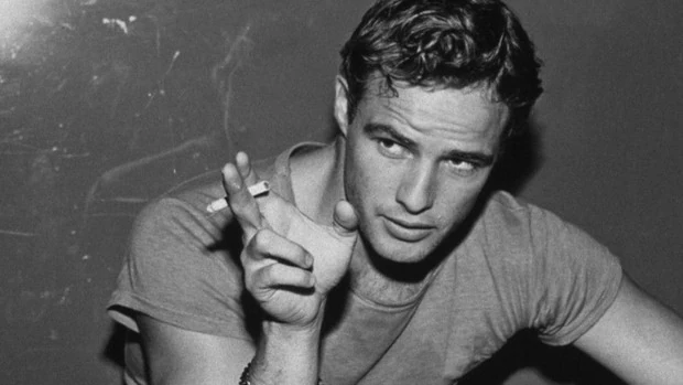 El cruel drama familiar que marcó a Marlon Brando, un galán atormentado y obsesionado con el sexo