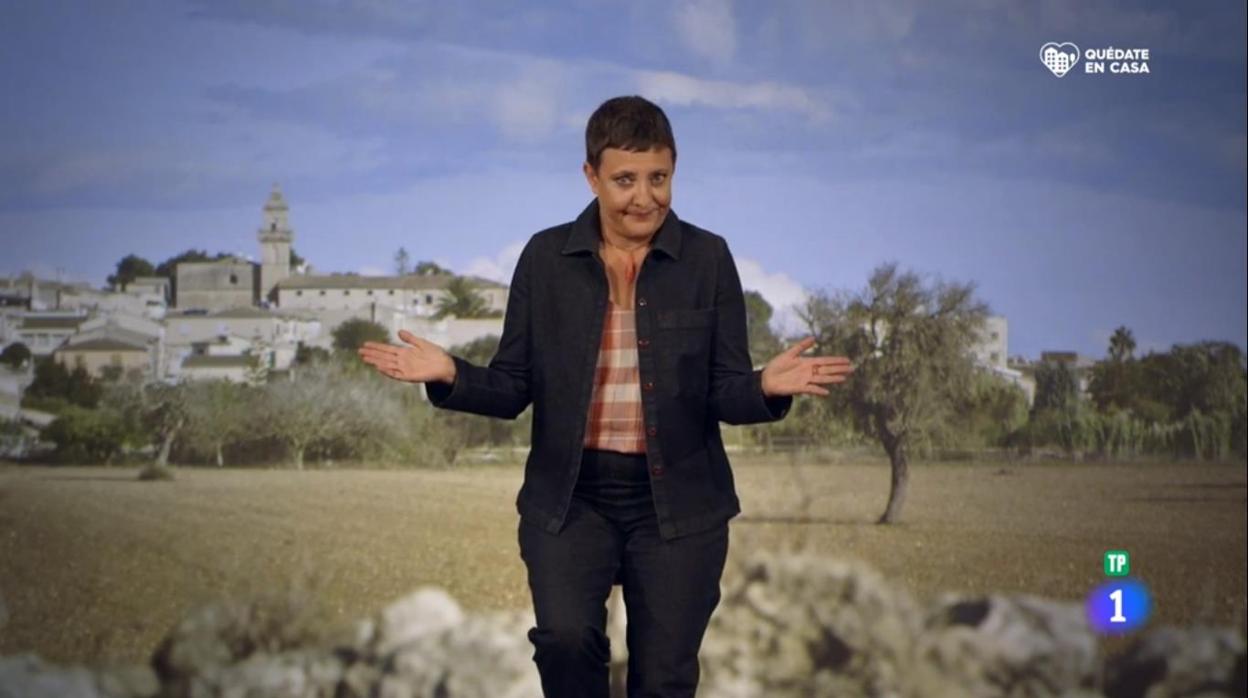 Eva Hache. durante su monólogo en «La paisana»