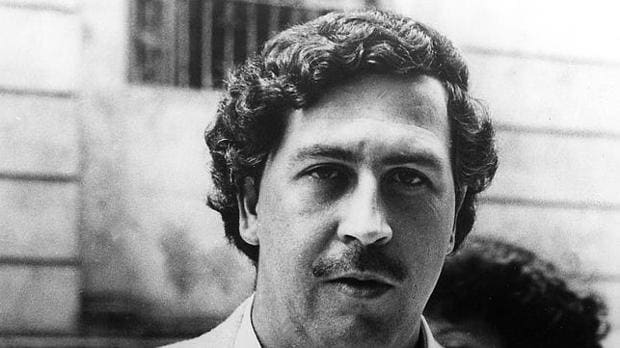 esposas Oportuno grueso La verdadera historia de Pablo Escobar, el narcotraficante que asesinó a  10.000 personas