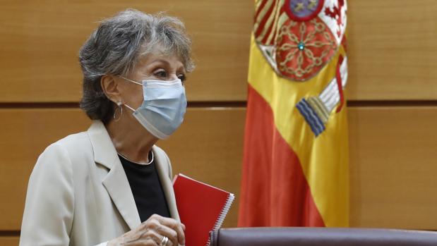 Rosa María Mateo: «No voy a presentar mi dimisión hasta que ustedes no decidan quién gobierna TVE»