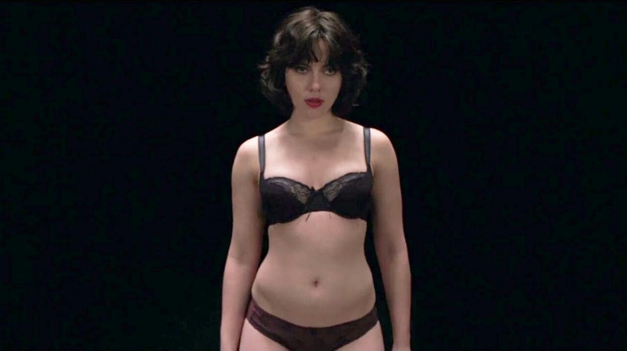 Antonio Weinrichter: Crítica de «Under the skin»: Sexy alien